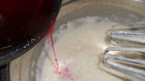 шоколадный кухэ с нежнейшим вишневым кремовым суфле