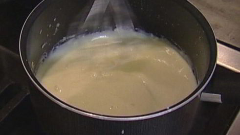 суфле с голубым сыром и мускатным орехом