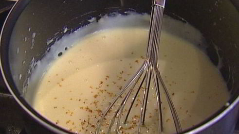 суфле с голубым сыром и мускатным орехом