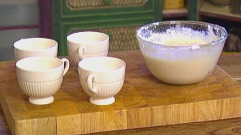 суфле с голубым сыром и мускатным орехом