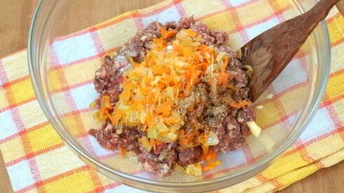 фрикадельки в сливочном соусе