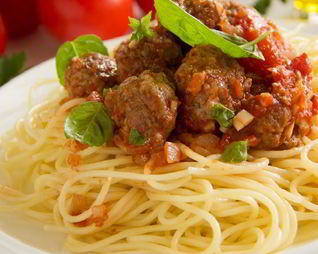 Фрикадельки в соусе