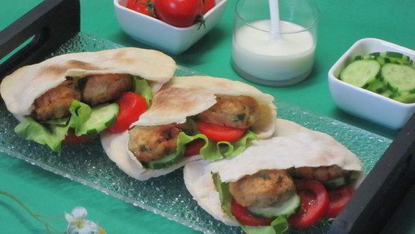 Рецепт Пита с фрикадельками из нута фалафель