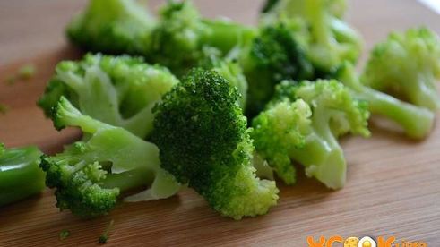 рыбные фрикадельки в сливочном соусе