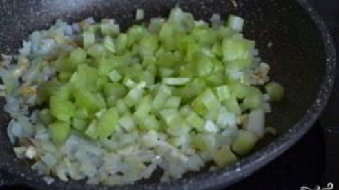 гарнир из перловки с овощами