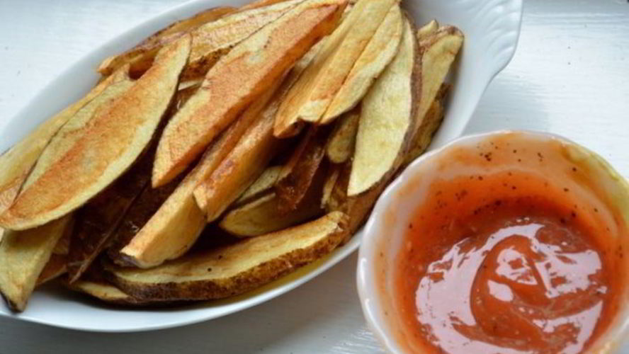 Рецепт картофель фри с пряным кетчупом