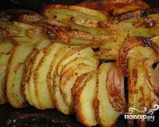 Картофель Гармошка с луком