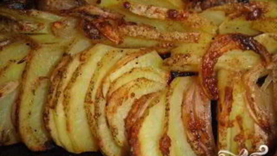 Рецепт картофель гармошка с луком