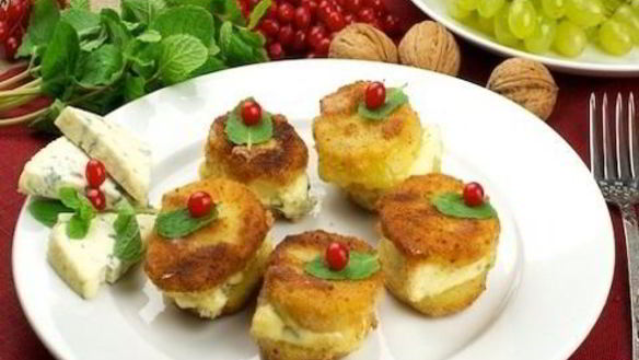 Рецепт Картофель и сыр с плесенью