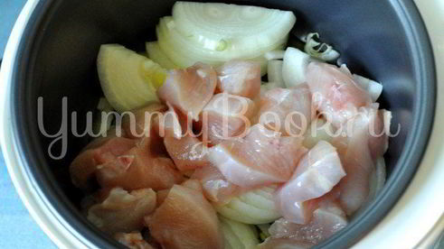 картофель с курицей и грибами в мультиварке