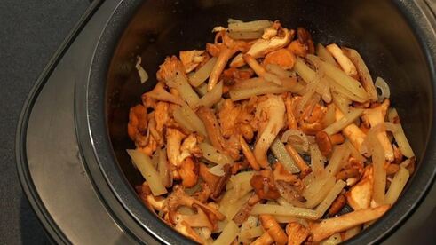 картофель с лисичками