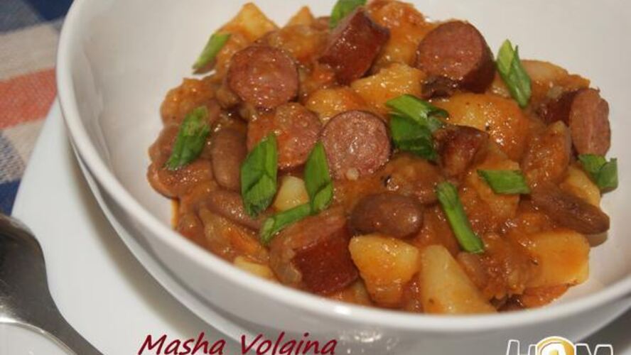 Рецепт картофель с охотничьими колбасками