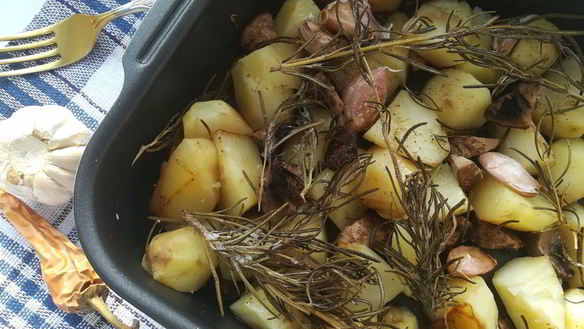 Рецепт Картофель с шампиньонами в духовке