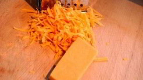 картофель со свининой и сыром в духовке