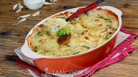 Рецепт Картошка с майонезом и чесноком в духовке