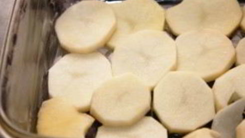 картошка с мясом в духовке