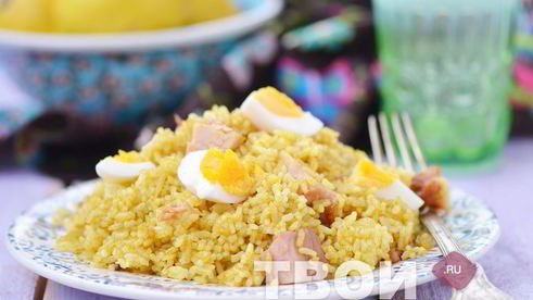 рис на сковороде