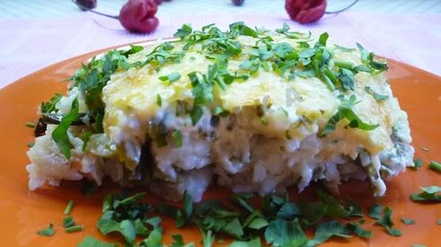 рис с куриной грудкой и овощами в духовке