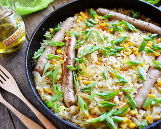 Рис с куриными колбасками