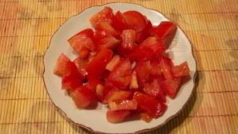 рис с курицей и помидорами