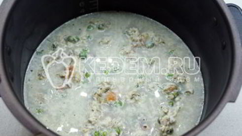 рис с морепродуктами в мультиварке