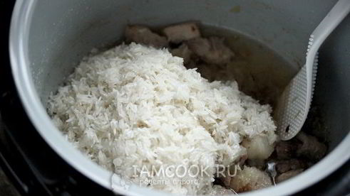 рис с мясом в мультиварке