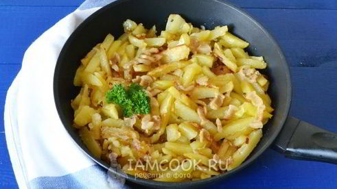 жареная картошка с салом и луком