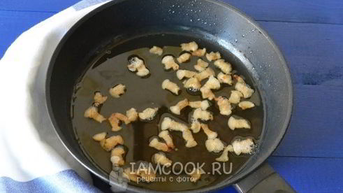 жареная картошка с салом и луком