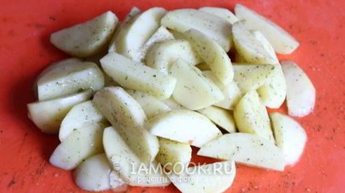 жареная картошка с яйцом