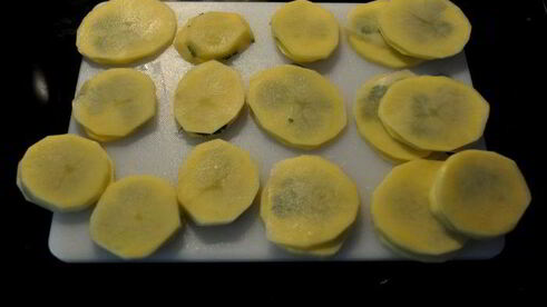 жареный картофель с петрушкой