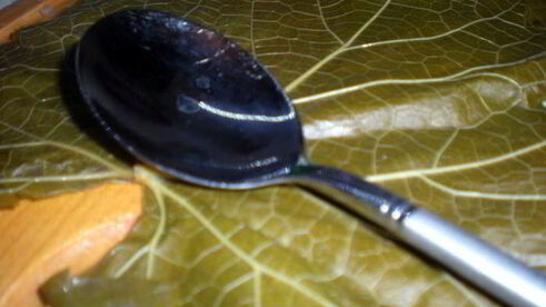 долма с бараниной под сметанно-чесночным соусом