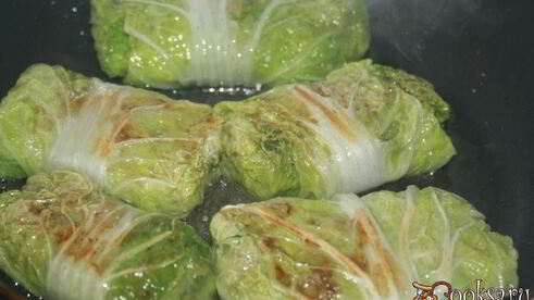 голубцы с мраморной говядиной во вкуснейшем сметанно-овощном соусе