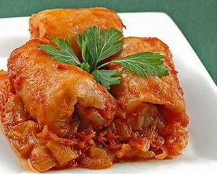 Голубцы с мясной начинкой и овощами