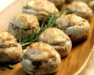 Фаршированные мясом шампиньоны