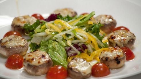 фаршированные шляпки шампиньонов