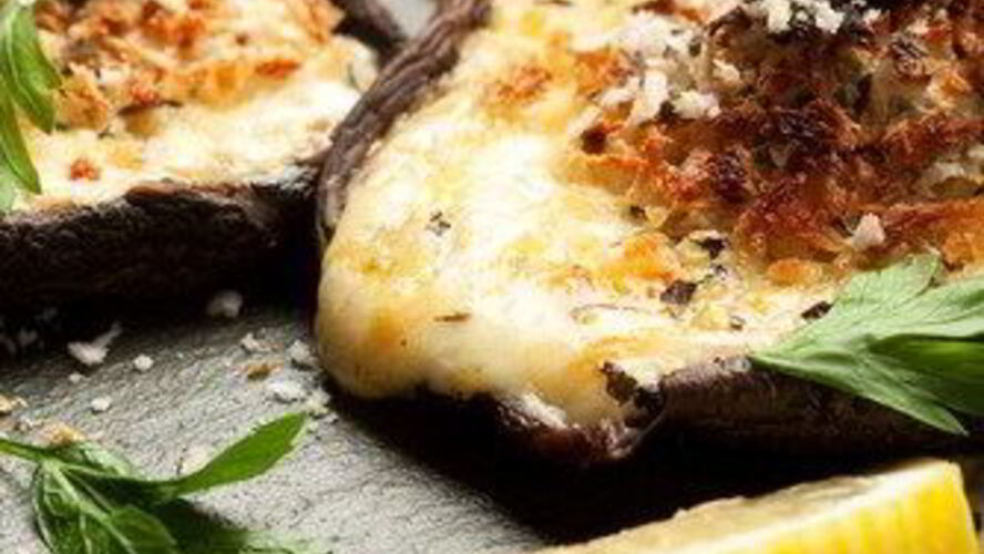 Рецепт грибы, фаршированные рикоттой, фетой и шпинатом, под корочкой из пармезана