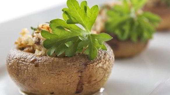 Рецепт Грибы, фаршированные рикоттой и луком