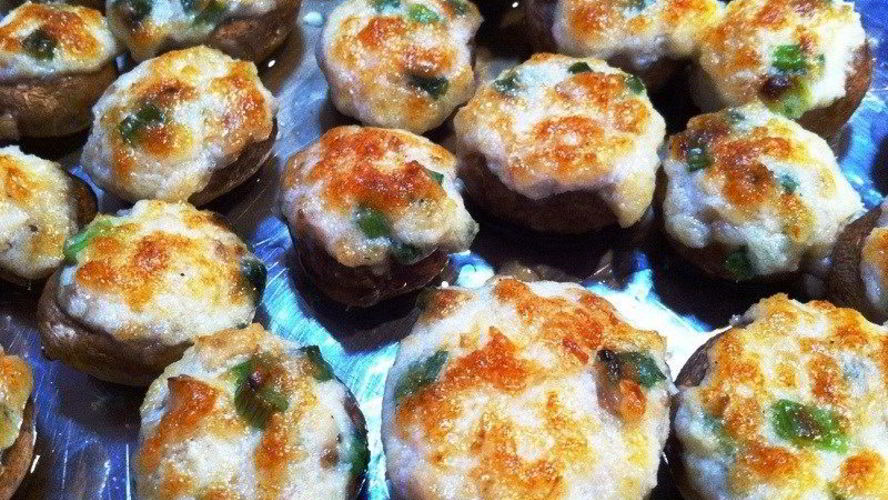 Рецепт грибы, фаршированные сладким перцем, запеченные под сыром