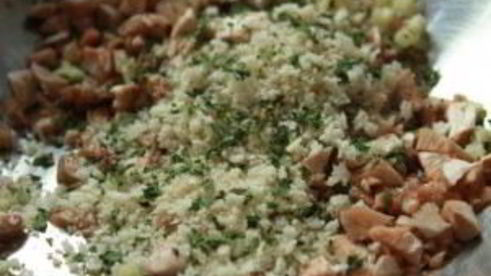 грибы фаршированные в микроволновке