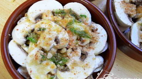 грибы пикантные в духовке