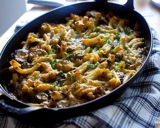 Грибы, запеченные с макаронами