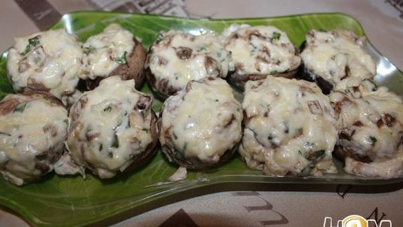 Рецепт Шампиньоны, фаршированные кинзой и брынзой