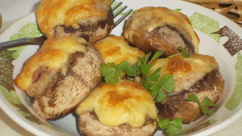 шампиньоны, фаршированные мясом