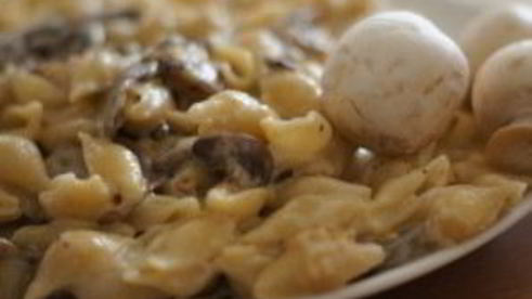 шампиньоны под соусом