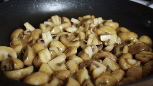 шампиньоны с бальзамическим уксусом