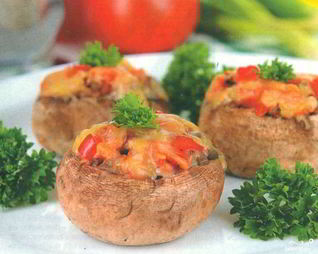 Шампиньоны с помидорами и сыром
