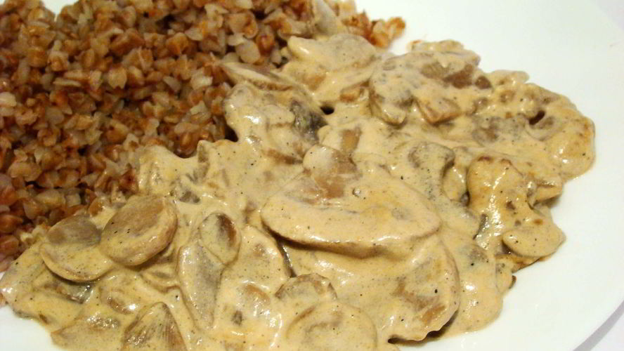 Рецепт шампиньоны в сметанном соусе