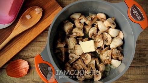 тушеные шампиньоны