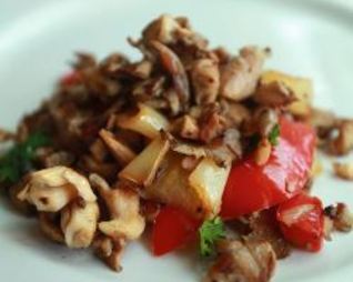 Вешенки жаренные со сладким перцем