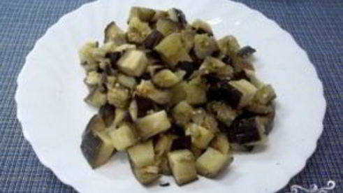 жареные грибы с баклажанами